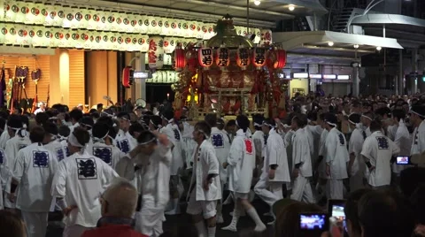 Crowd Of Men Circle Float In Japanese Parade Kyoto Gion Festival With Audio 4 Stock Footage 44886431