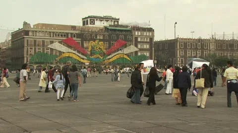 Crowd in Mexico City Video stock 19294149