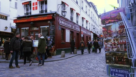 Crowd on Montmartre Stock Footage 89706096