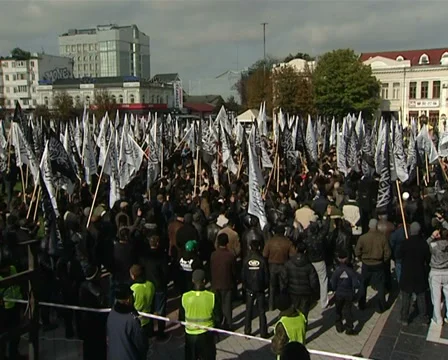 Crowd of Muslims Stock Footage 31535777