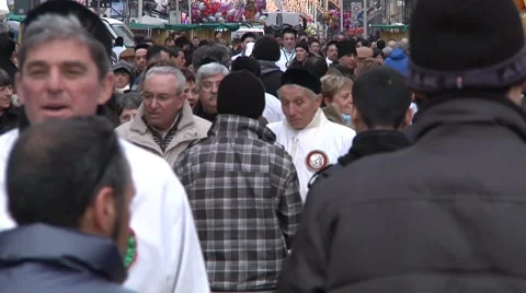 Crowd, pedestrians. Stock Footage