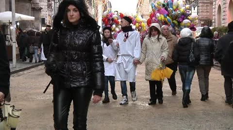 Crowd, pedestrians. Stock Footage 10735090