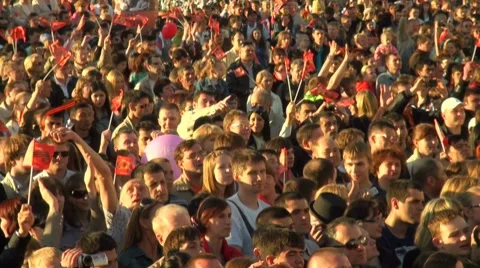 A crowd of people Video stock 7765132