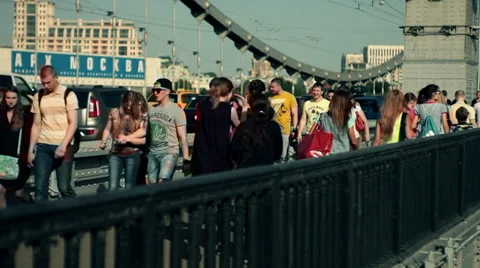 Crowd of people going across the bridge time lapse hd Stock Footage 39589460