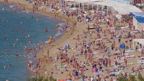 Crowd people on the sea  Stock Footage 164347615