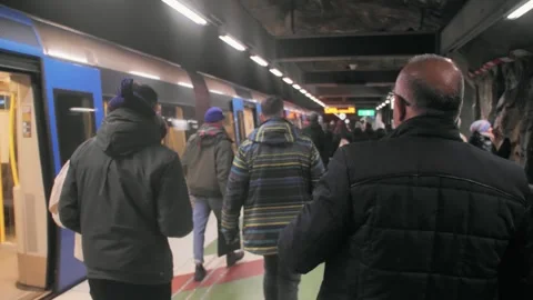 Crowd of people on the subway station platform during rush hour Stock Footage 277907109