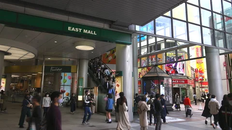 Crowd of people take elevator at Shibuya Mark City in Shibuya, Tokyo, Japan. Stock Footage 205070754