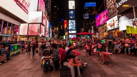 Crowd of people in Time Square in New York time lapse at night Stock Footage 119139081