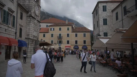 A crowd of people walking on the square old town of Kotor. Montenegro 2019 Stock-Footage 119061844