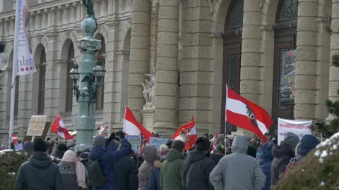 Crowd protesting against lockdown in Vienna Stock Footage 146797784
