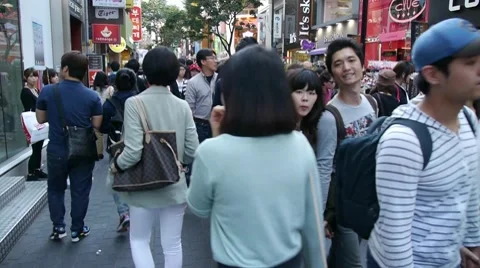 Crowd in Seoul Video stock 8761308