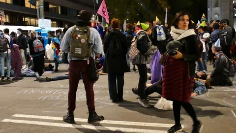 Crowd sleeping on the street Stock Footage 120036544