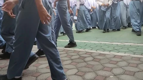 A crowd of students in high school uniforms in Java, Indonesia. Stock Footage 289707012