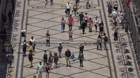 Crowd Time Lapse In Lisbon Famous Rua Augusta Zoom Out Stock-Footage 117610641