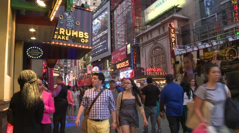 Crowd in Times Square 動画素材 25734613