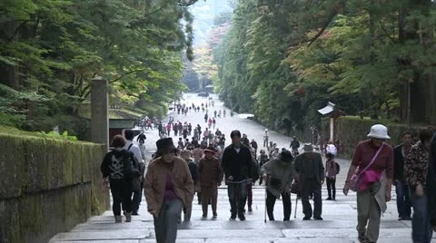 Crowd visiting Nikko, Japan Video stock 12437350