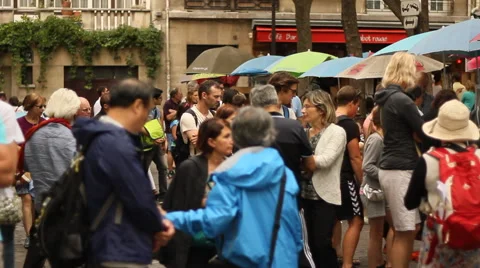 Crowd walking in Montmartre Stock Footage 52550359