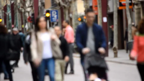 Crowd Walks in Bokeh 库存影片 99493067