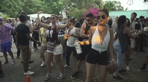 Crowd of Youth dancing having a great time Video stock 62655879