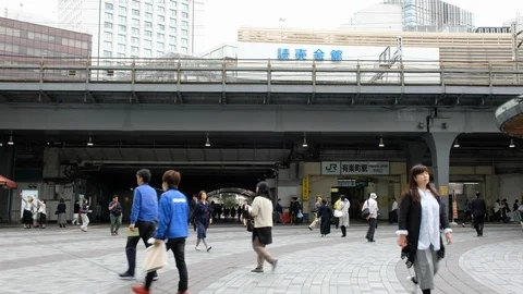 Crowd At Yurakucho Station Stock Footage 109604601