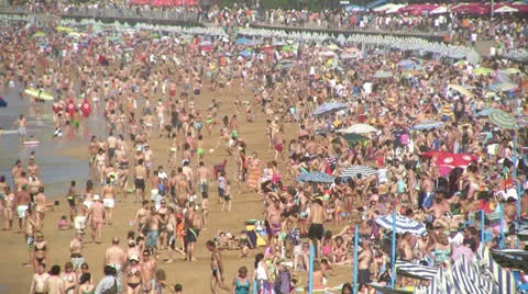 Crowded beach Vidéo 23233007