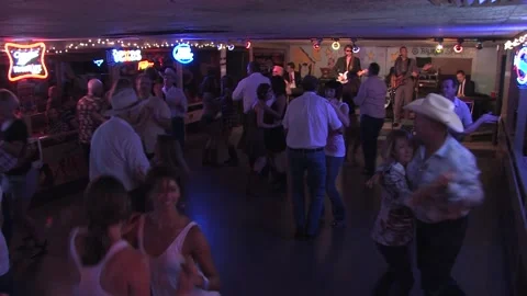 Crowded dance floor Austin, Texas Video stock 232542227