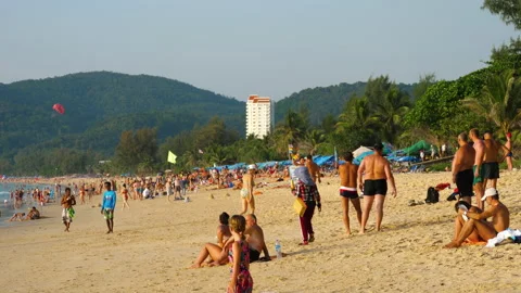 Crowded full beach of vacationers Stock Footage 156608390