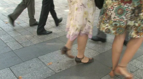 Crowded pedestrian sidewalk Stock Footage 513697