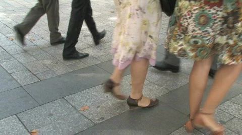 Crowded pedestrian sidewalk Stock Footage 520969