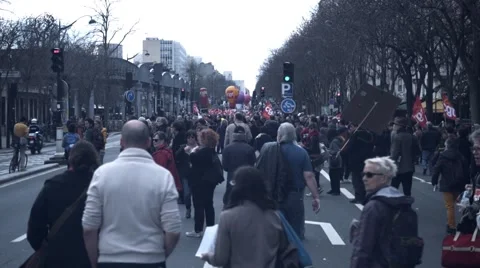 Crowded rally / protest against new el Khomri law, Paris Stock Footage 62583077
