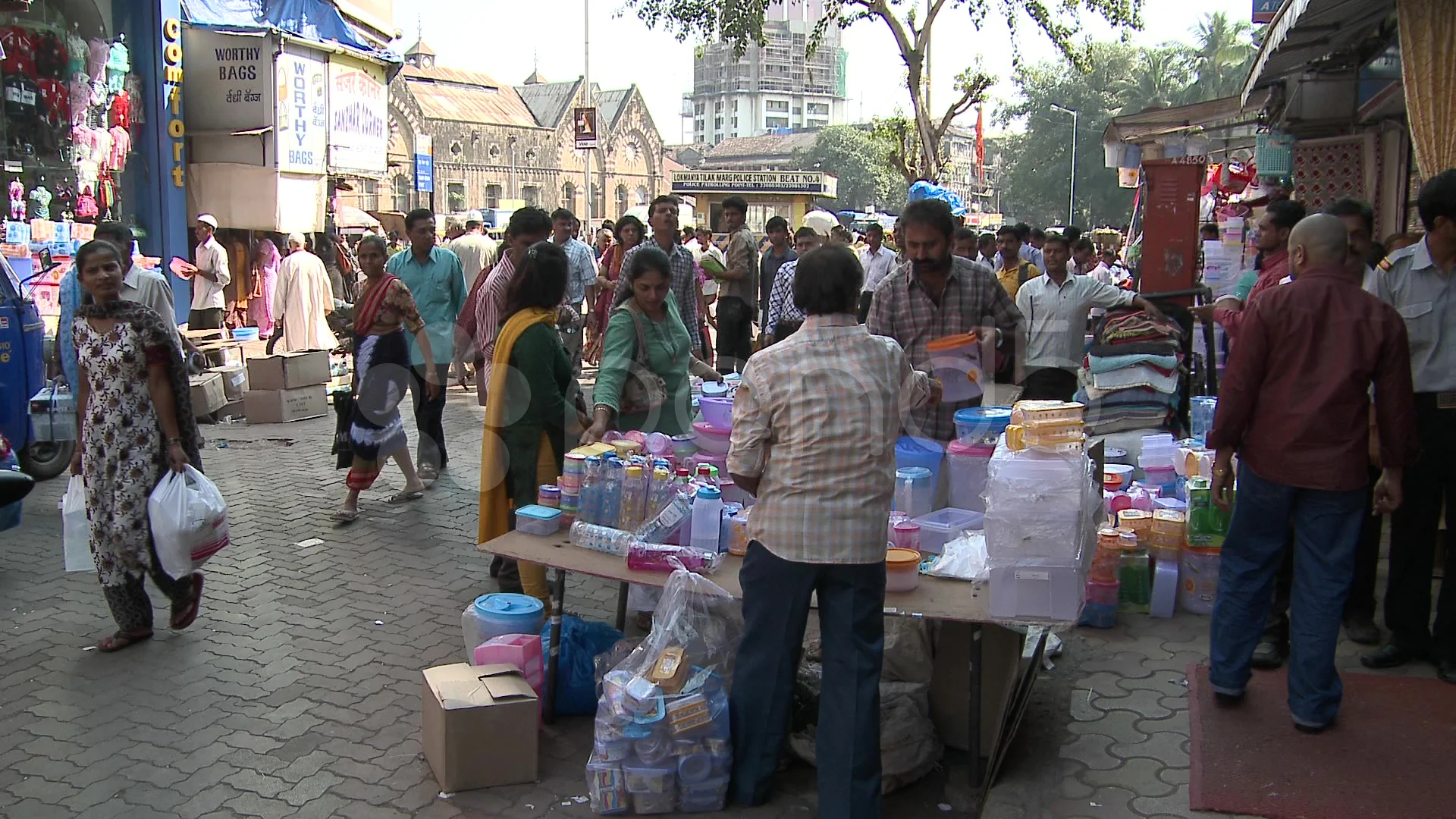 Aggregate 147+ crawford market mumbai bags latest 3tdesign.edu.vn