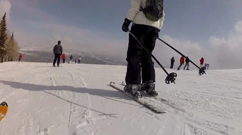 Crowded ski resort Video stock 25797456