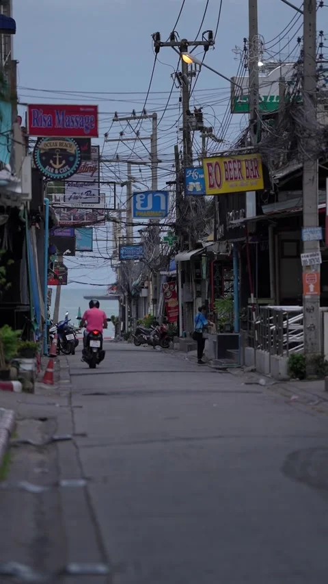 Crowded Streets During Rush Hour in Pattaya Stock Footage 311679729