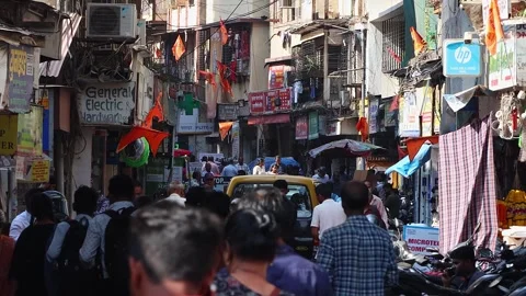 Crowded streets of Mumbai. Stock Footage 277137950