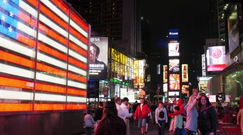 Crowded Times Square at evening Видео 53857259