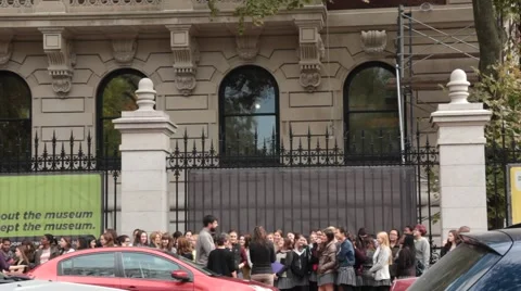 Crowds in Front of Newly Re-opened Cooper Hewitt Museum Stock Footage 53848335