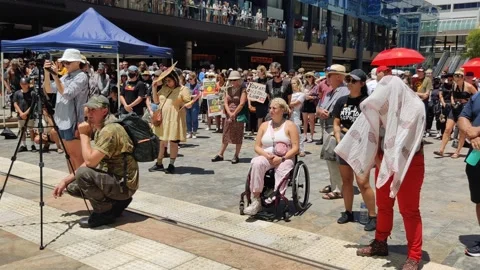 CROWDS GATHER IN SUPPORT OF CHANGING THE DATE OF AUSTRALIA DAY 2023 4K Stock Footage 231369241