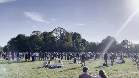 Crowds gathering in Dublin to watch the eclipse Stock Footage 342060399