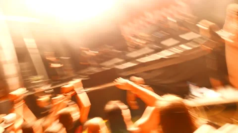 Crowdsurfing during a Hatebreed concert Vídeos de archivo 53498050