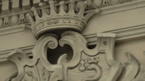 Crown detail tilt Stock Footage 24745789