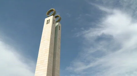 Crown of laurels tower time lapse 動画素材 549246