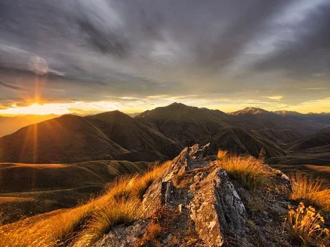 Crown-range-sunset-4k-25fps 動画素材 76972307