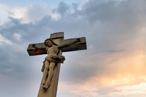 Crucifix from a frog's perspective Foto stock