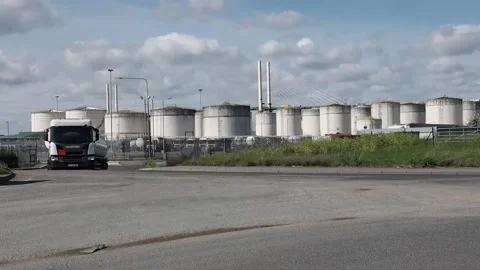 Crude oil prices fall on optimism over US-Iran talks, GRAYS, GB - 14 Apr 2026 Stock Footage 332728533