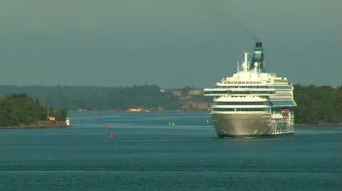 Cruise on the liner Stock Footage 8927553