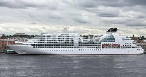 Cruise liner Stock Photos