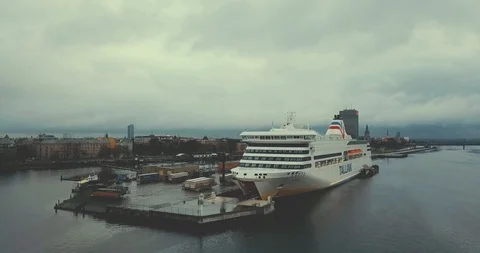 Cruise ship flyover Stock Footage 121990855