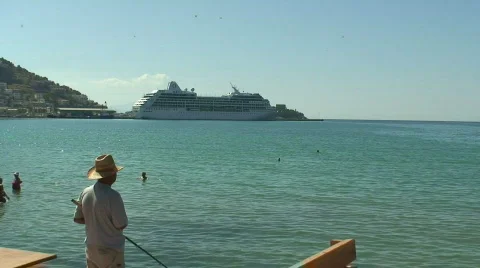 Cruise ship Stock Footage 85575