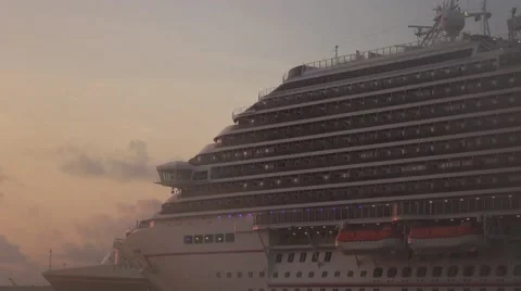 Cruise ship Stock Footage 56532971