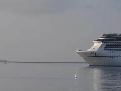 Cruise ship Stock Footage 77091500